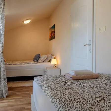 Sum Mora 1 By Interhome * Vir